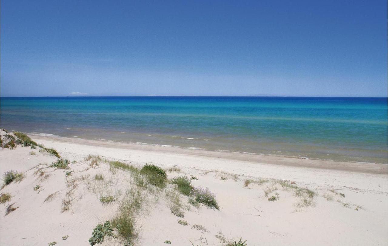 Trilo Beach Monte Nai Eksteriør billede