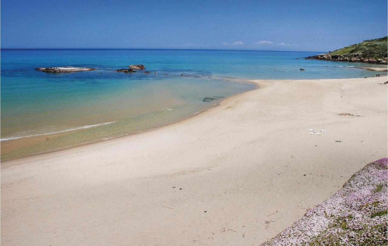 Trilo Beach Monte Nai Eksteriør billede